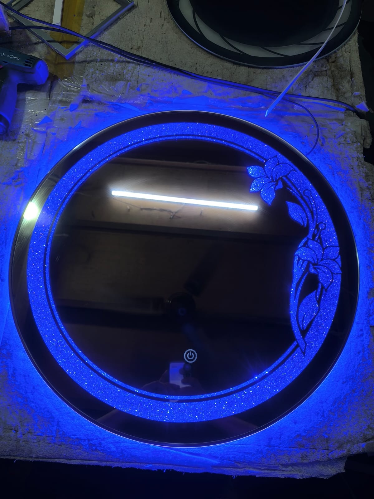 IMG-20250818-WA0009 Led Mirror with Touch - Image 2